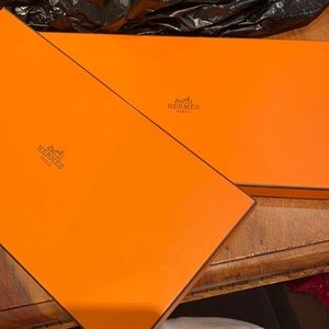 Hermes Boxes